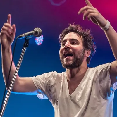 Josh Radnor profile