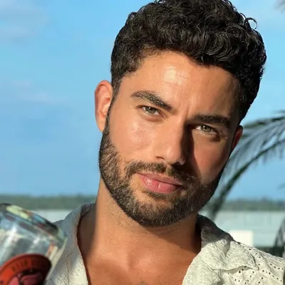 JOSHUA TYRELL profile