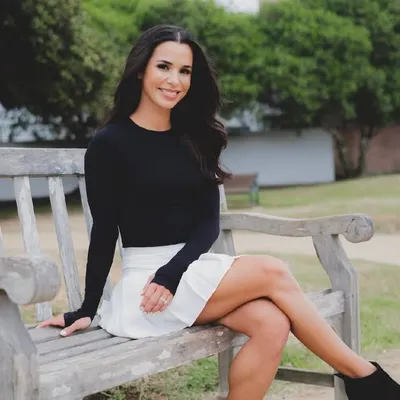 Josie Leinart profile