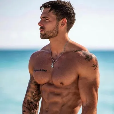 Joss Mooney profile