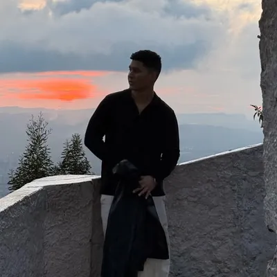 Josué Reyes profile