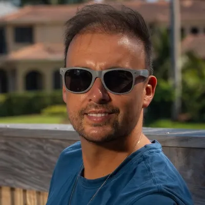 Juan Pablo Henríquez profile