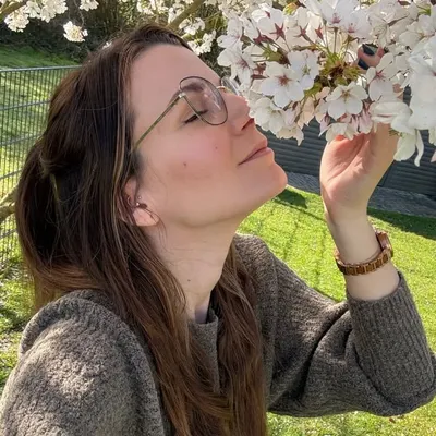 Nina profile