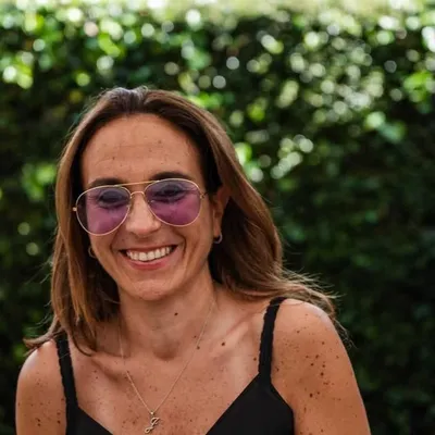 Joanne Woolfe profile