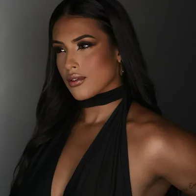 Joyce Elizabeth profile