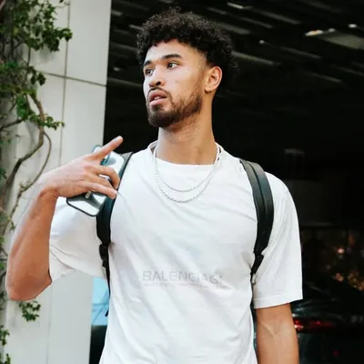 Johnny Juzang profile