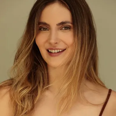 Julia Venturin profile