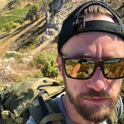 Julien Colmagro profile