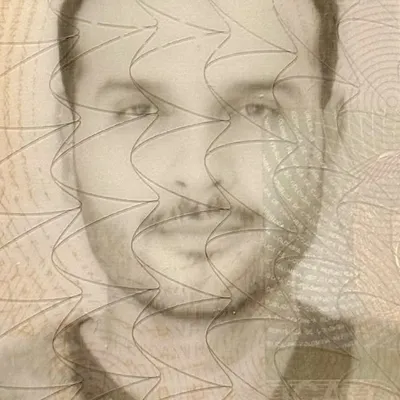 Juan Moore profile