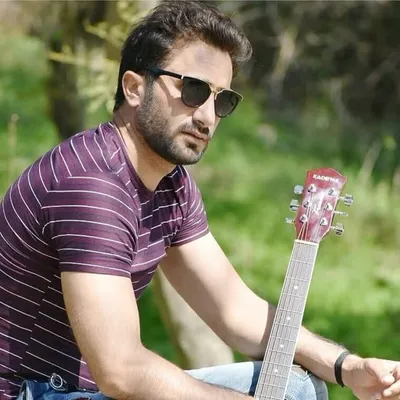 Jugnu Malik profile