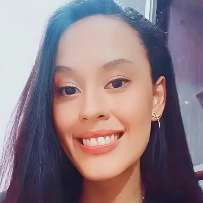 Juliana Previato profile