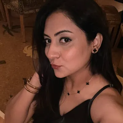 Juhi Arora Khanna profile