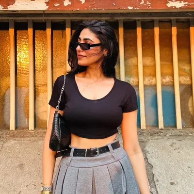 Juhi Lulla ๐ profile