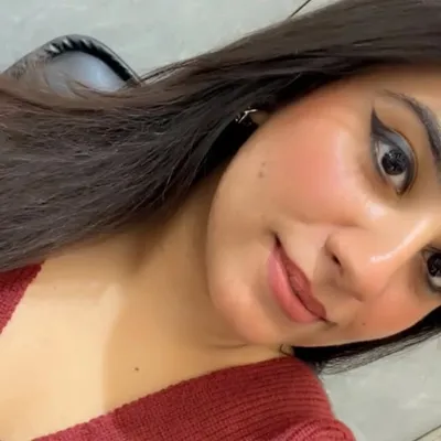 Juhi | Makeup artist ✨ profile