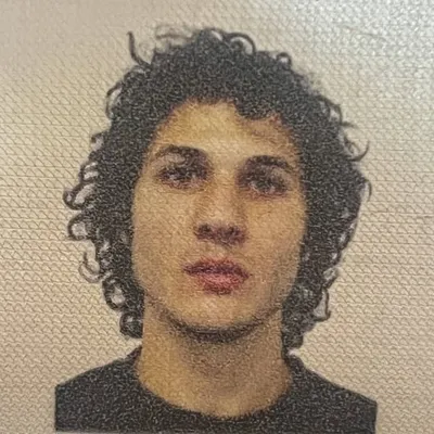Julian Mendes profile