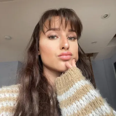 J U L E Z profile