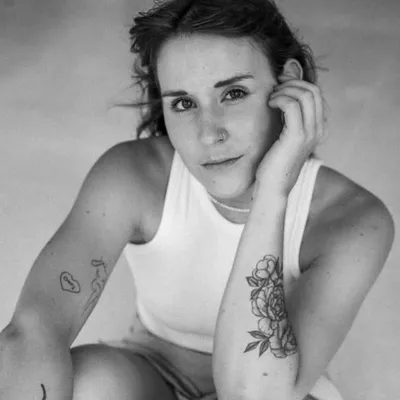 Julia Vogel profile
