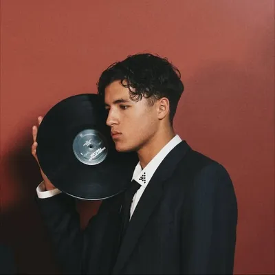 JÚLEZ profile