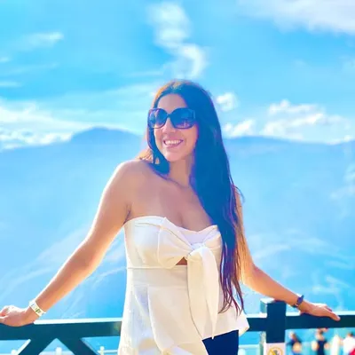 Julia Hernandez profile