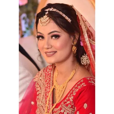 Juli Ahmed profile