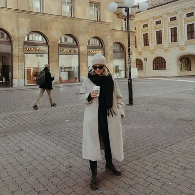 Julia Blumenthal profile