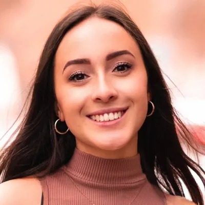 Julia Behnke | Lifehacks & Glow Up ✨ profile