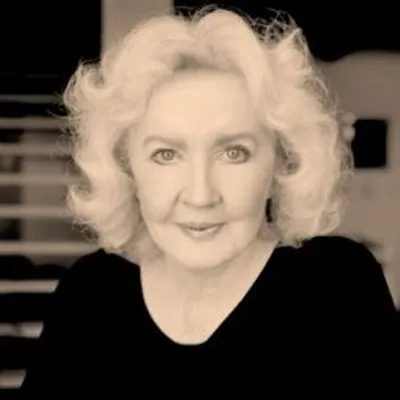 Julia Cameron profile