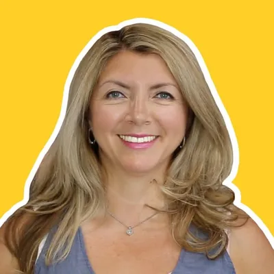 Julia Dimakos | Tea Gardening for Beginners profile