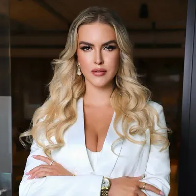Julia Judy profile