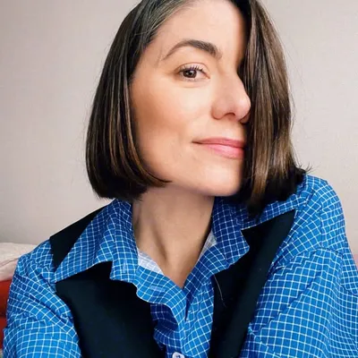 *ᴊᴜʟɪᴀ ʟᴏᴍᴏ* Retratos profile