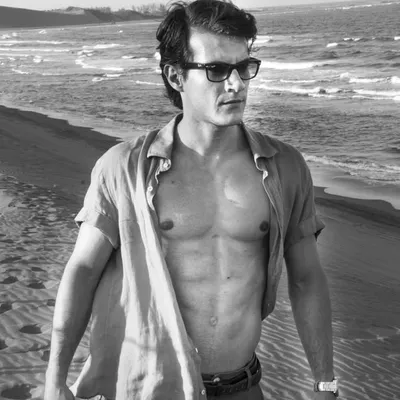 Julian Huergo profile