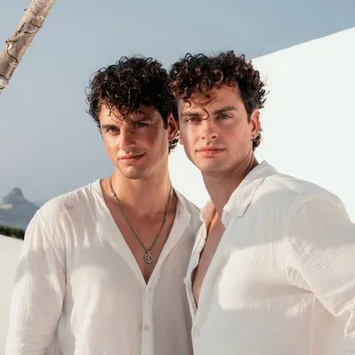Twins|Julian & Luka profile