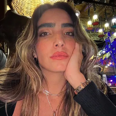 Juliana Sedan profile