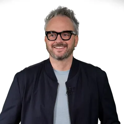 Julian Mengler profile