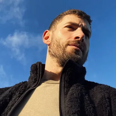 Julian Morris profile