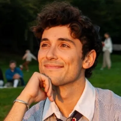 Julian Shapiro-Barnum profile