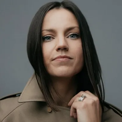 Julianne Fraser profile