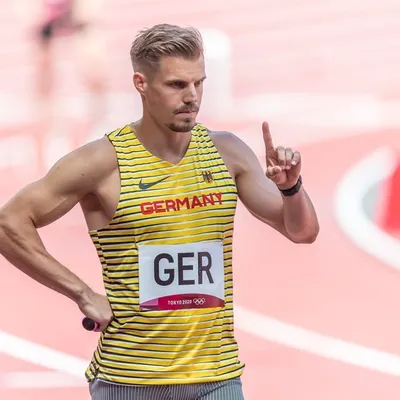 Julian Reus profile