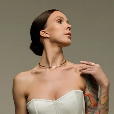 ЮЛИЯ СМОЛЬНАЯ | танцетерапия profile