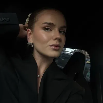 Julia Maria Zalewska profile