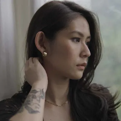 Julie profile