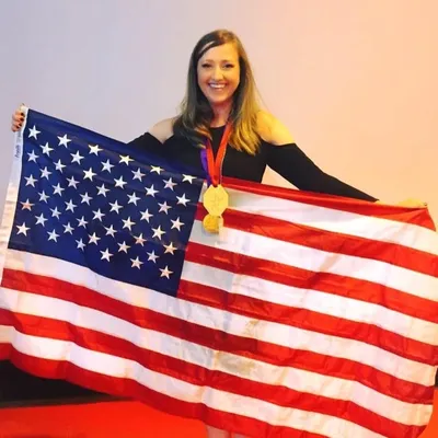 Julie Golob ๐บ๐ธ profile