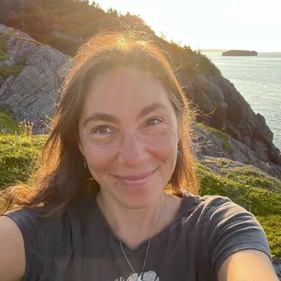Julie Himel profile