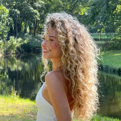 JULIE HOCKE profile