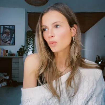 Julie Houtman profile