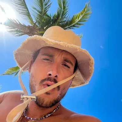 Julien Geloën profile