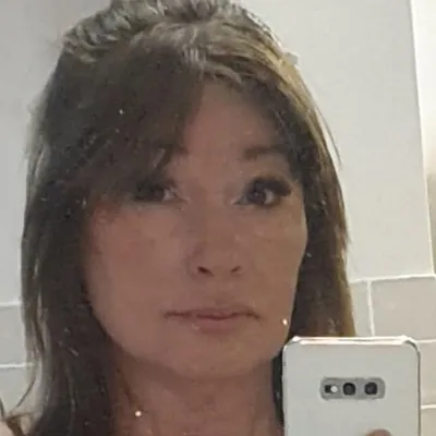 Julie Sheldrick profile
