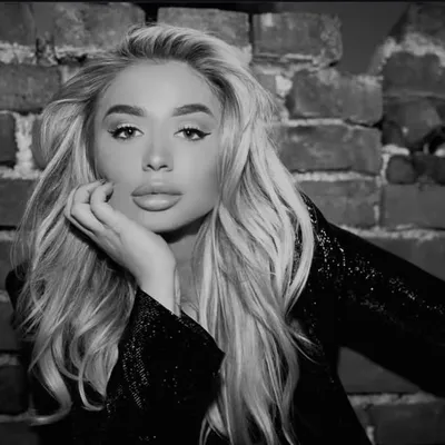 Julia-Marie Ziegler-Stadler ✨ profile