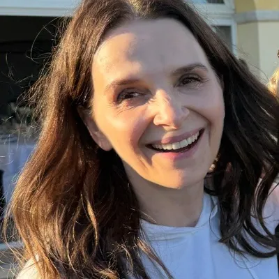 Juliette Binoche profile