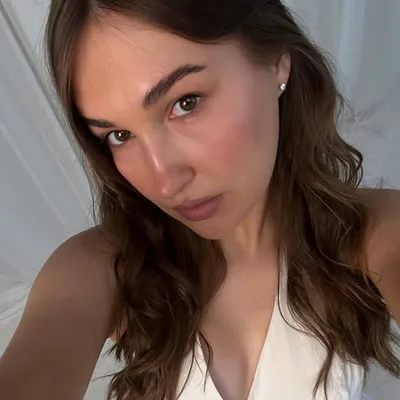 Yuliia profile